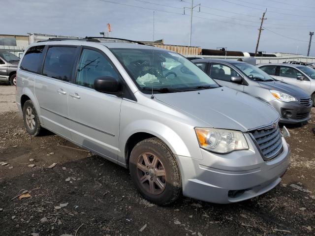 2A8HR54189R590906 - 2009 CHRYSLER TOWN & COU TOURING SILVER photo 4