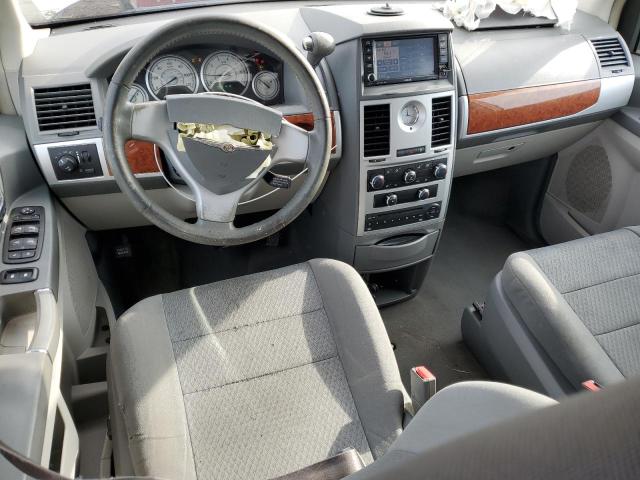 2A8HR54189R590906 - 2009 CHRYSLER TOWN & COU TOURING SILVER photo 8