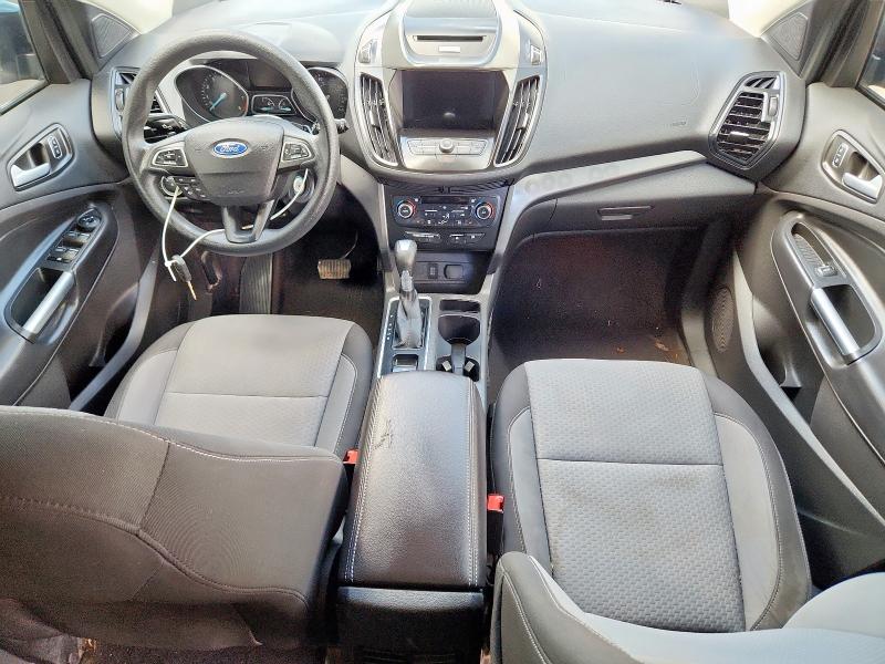 1FMCU0GD5HUA03566 - 2017 FORD ESCAPE SE 黑色 照片 8