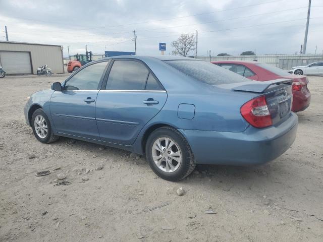 4T1BF30K94U572365 - 2004 TOYOTA CAMRY LE BLUE photo 2