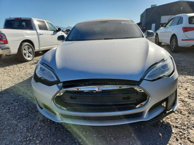 5YJSA1H19EFP33651 - 2014 TESLA MODEL S Արծաթագույն լուսանկար 5
