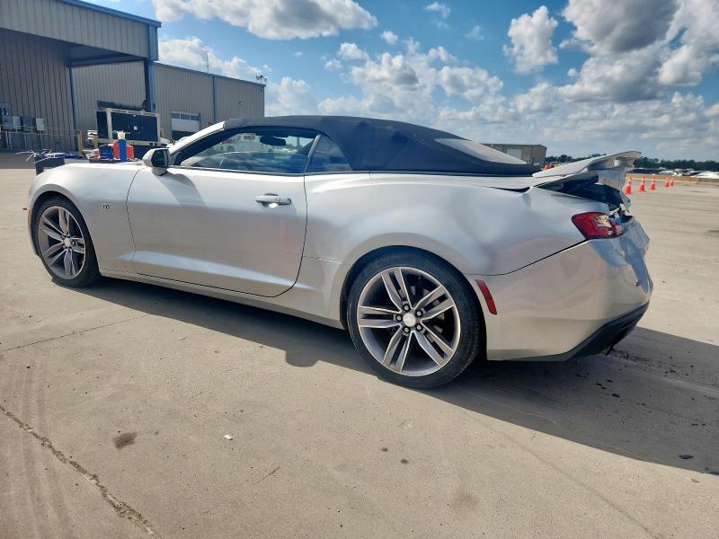 1G1FB3DS6H0136784 - 2017 CHEVROLET CAMARO LT ვერცხლისფერი ფოტო 2