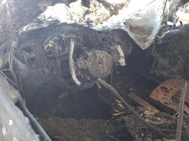 WVGBV7AX0BW556285 - 2011 VOLKSWAGEN TIGUAN S Verbrannt Foto 8