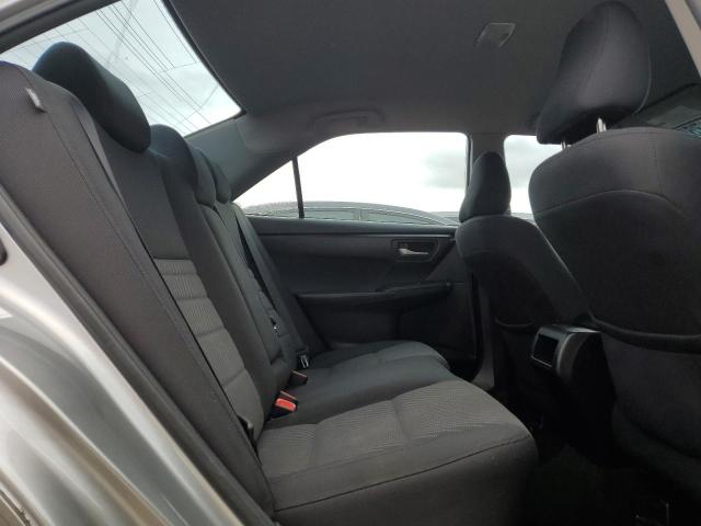 4T1BF1FK5GU609864 - 2016 TOYOTA CAMRY LE SILVER photo 10