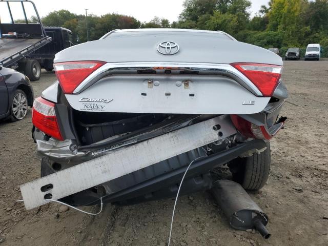 4T1BF1FK5GU609864 - 2016 TOYOTA CAMRY LE SILVER photo 6