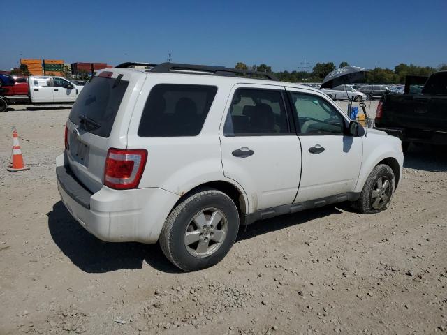 1FMCU0D7XAKC18215 - 2010 FORD ESCAPE XLT WHITE photo 3