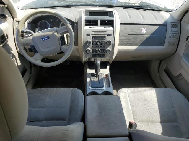 1FMCU0D7XAKC18215 - 2010 FORD ESCAPE XLT WHITE photo 8