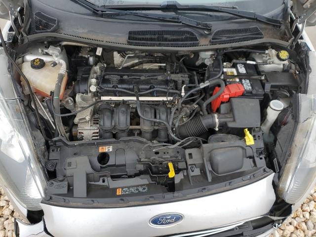 3FADP4BJ8JM106274 - 2018 FORD FIESTA SE SILVER photo 11