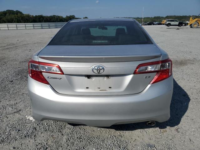 4T1BF1FK6CU195553 - 2012 TOYOTA CAMRY BASE Gris photo 6