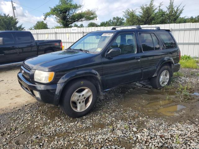 JNRDR09Y02W258390 - 2002 INFINITI QX4 BLACK photo 1