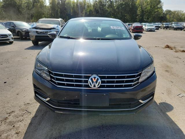 1VWAA7A39JC008372 - 2018 VOLKSWAGEN PASSAT S BLACK photo 5
