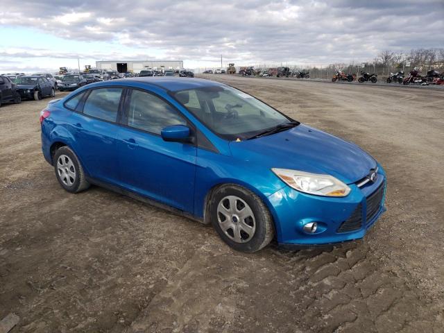 1FAHP3F2XCL253909 - 2012 FORD FOCUS SE BLUE photo 4