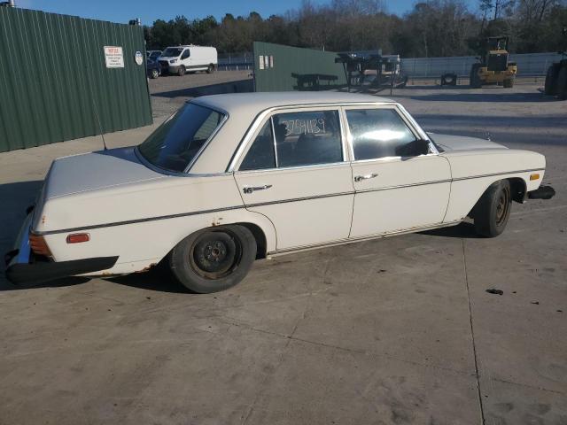 11511710068726 - 1975 MERCEDES-BENZ 240 D WHITE photo 3