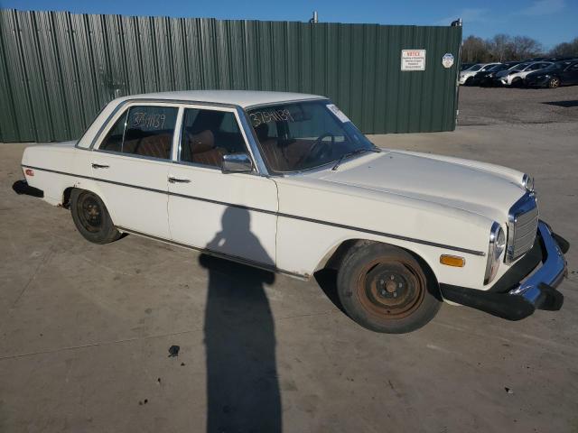 11511710068726 - 1975 MERCEDES-BENZ 240 D WHITE photo 4