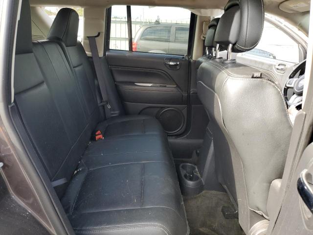 1C4NJDEB8HD168042 - 2017 JEEP COMPASS LATITUDE GRAY photo 11