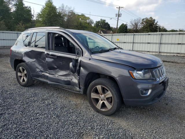 1C4NJDEB8HD168042 - 2017 JEEP COMPASS LATITUDE GRAY photo 4
