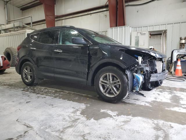 5XYZUDLB5HG387585 - 2017 HYUNDAI SANTA FE S BLACK photo 4