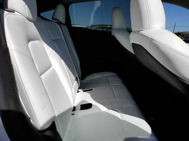 7SAYGDEE2PA124275 - 2023 TESLA MODEL Y 白色 照片 11