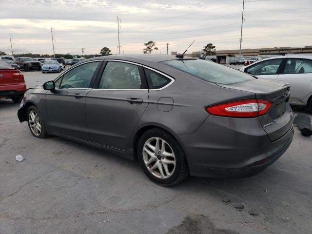 1FA6P0HD8E5376720 - 2014 FORD FUSION SE GRAY photo 2