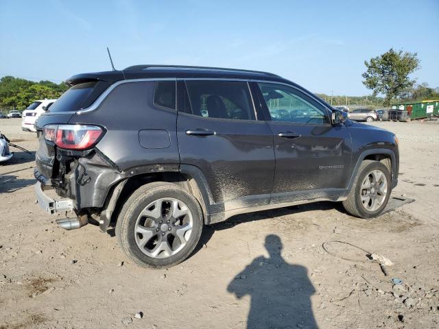 3C4NJDCBXJT400692 - 2018 JEEP COMPASS LIMITED Gris photo 3