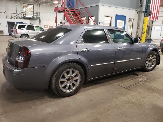 2C3CA6CT4AH114796 - 2010 CHRYSLER 300C GRAY photo 3