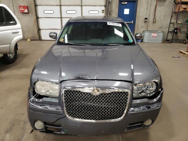 2C3CA6CT4AH114796 - 2010 CHRYSLER 300C GRAY photo 5