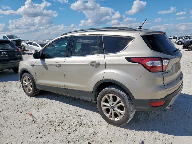 1FMCU9HD0JUA99342 - 2018 FORD ESCAPE SEL ბეჟი ფოტო 2