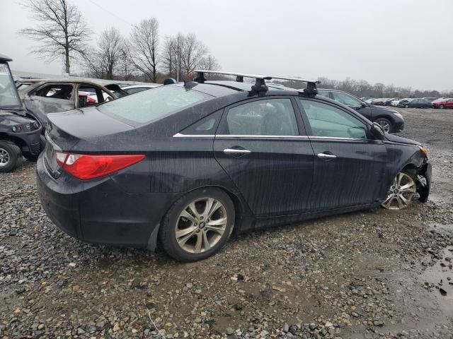 5NPEC4AC7DH695325 - 2013 HYUNDAI SONATA SE BLACK photo 3