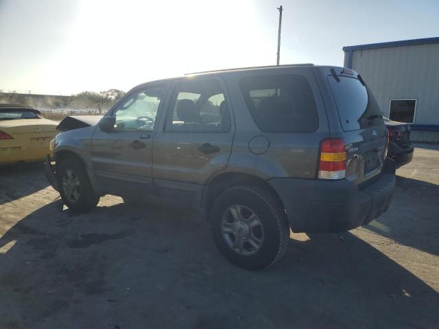 1FMYU02Z55KE24378 - 2005 FORD ESCAPE XLS GRAY photo 2