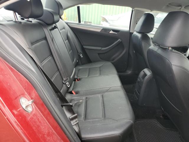 3VWDB7AJ1HM391225 - 2017 VOLKSWAGEN JETTA SE RED photo 10