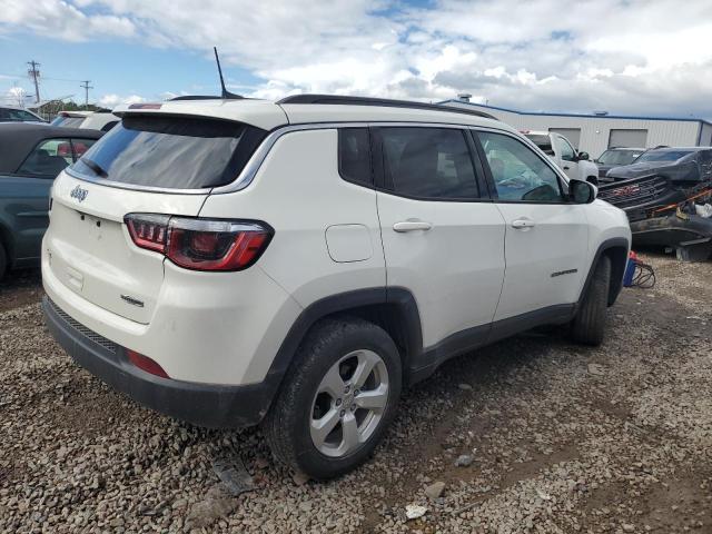 3C4NJDBB7KT661104 - 2019 JEEP COMPASS LATITUDE أبيض صورة 3