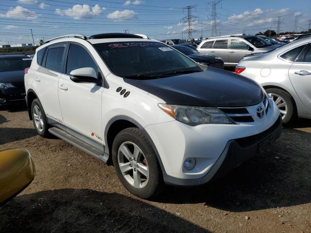 2T3RFREV9DW108018 - 2013 TOYOTA RAV4 XLE WHITE photo 4