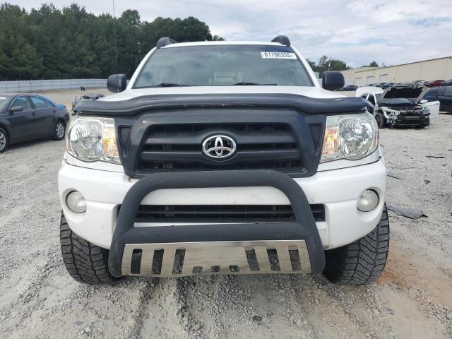 3TMJU4GN5BM110818 - 2011 TOYOTA TACOMA DOUBLE CAB PRERUNNER WHITE photo 5
