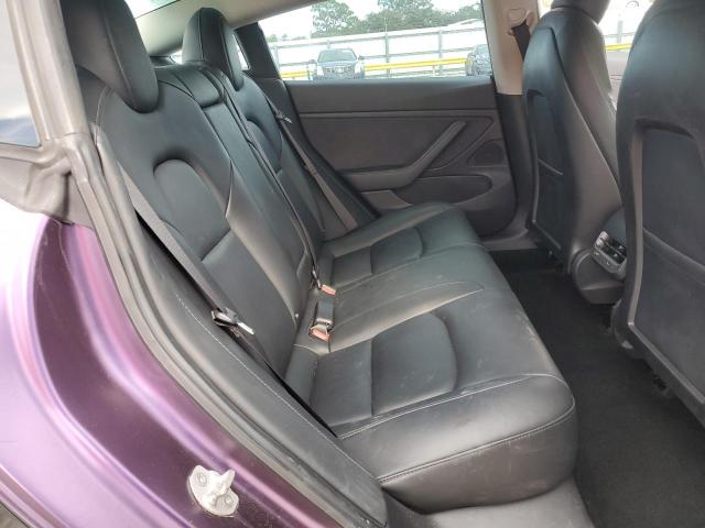 5YJ3E1EB5JF184823 - 2018 TESLA MODEL 3 Schwarz Foto 10