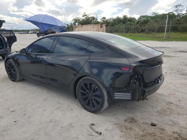 5YJ3E1EB5JF184823 - 2018 TESLA MODEL 3 Schwarz Foto 2