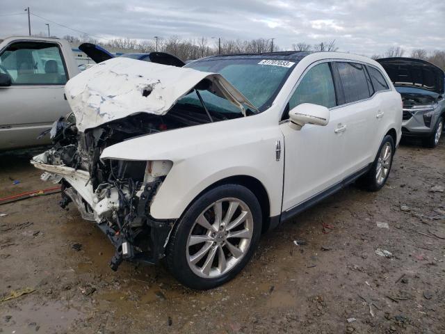 2LMHJ5AT9BBJ50048 - 2011 LINCOLN MKT WHITE photo 1