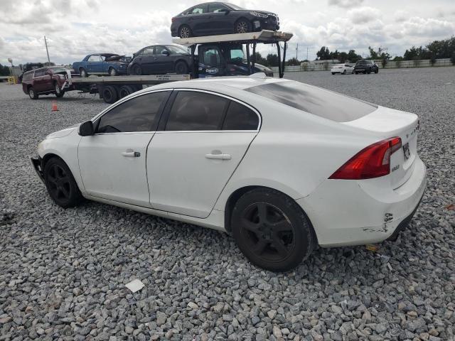 YV1622FS3C2051181 - 2012 VOLVO S60 T5 Ақ фото 2