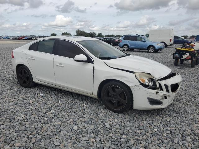 YV1622FS3C2051181 - 2012 VOLVO S60 T5 Ақ фото 4