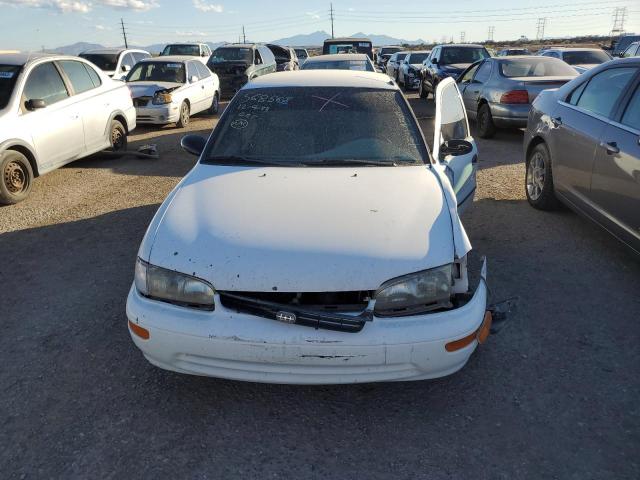 1Y1SK5260VZ459450 - 1997 GEO PRIZM BASE WHITE photo 5