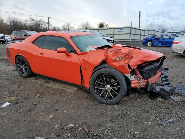 2C3CDZFJ9GH316934 - 2016 DODGE CHALLENGER R/T SCAT PACK ORANGE photo 4