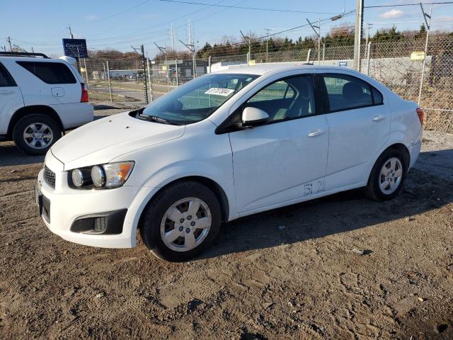 1G1JA5SG6F4121117 - 2015 CHEVROLET SONIC LS WHITE photo 1