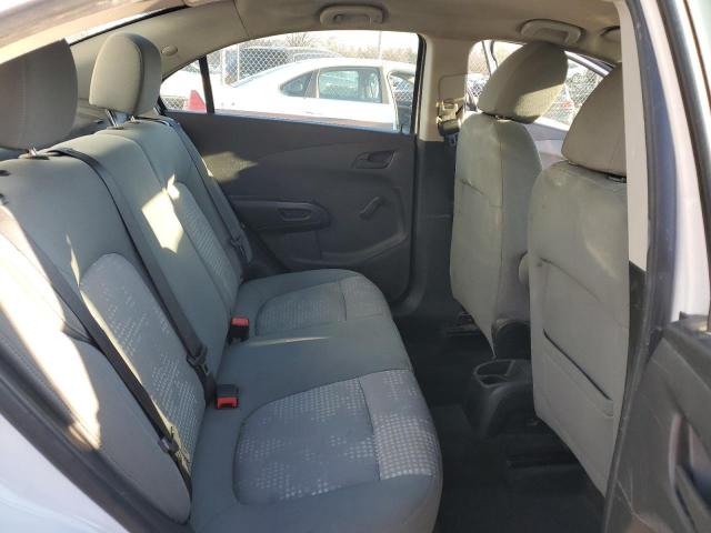 1G1JA5SG6F4121117 - 2015 CHEVROLET SONIC LS WHITE photo 10