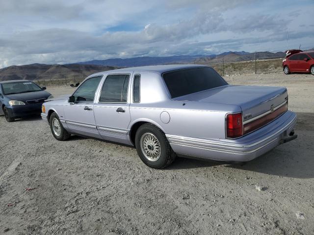 1LNLM81W7RY639957 - 1994 LINCOLN TOWN CAR EXECUTIVE SILVER photo 2