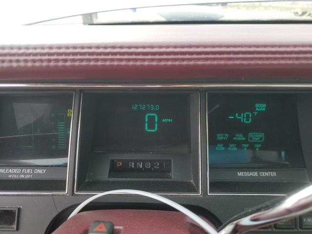 1LNLM81W7RY639957 - 1994 LINCOLN TOWN CAR EXECUTIVE SILVER photo 9