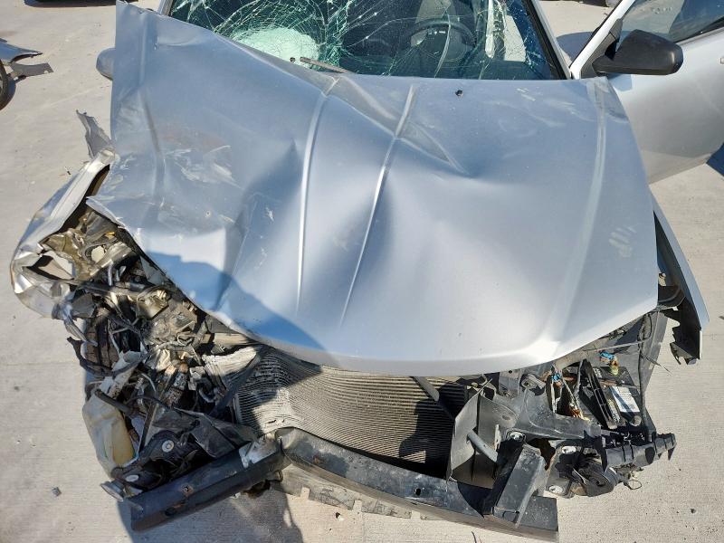 1C3CDZCB3CN224653 - 2012 DODGE AVENGER SXT SILVER photo 11