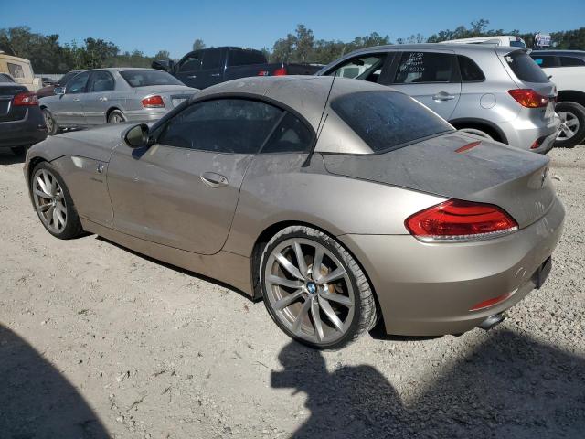 WBALM73559E381665 - 2009 BMW Z4 SDRIVE35I SILVER photo 2