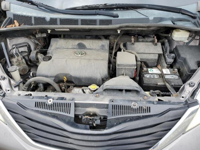 5TDKK3DC2CS191155 - 2012 TOYOTA SIENNA LE GRAY photo 12