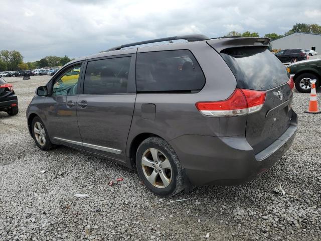 5TDKK3DC2CS191155 - 2012 TOYOTA SIENNA LE GRAY photo 2
