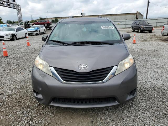 5TDKK3DC2CS191155 - 2012 TOYOTA SIENNA LE GRAY photo 5