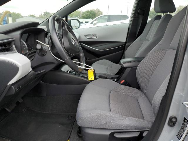 5YFS4MCE5NP135953 - 2022 TOYOTA COROLLA SE ნაცრისფერი ფოტო 7